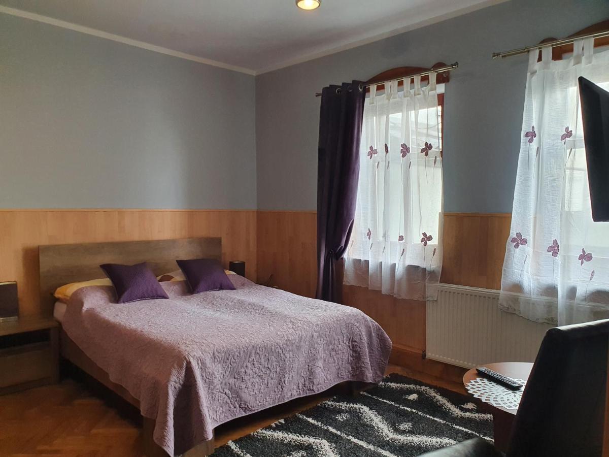 Apartamenty Patria Красков Екстериор снимка